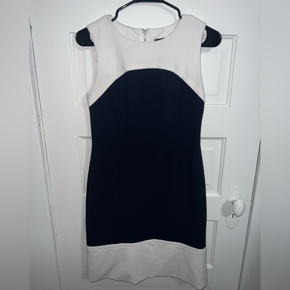 Navy blue and White Tommy Hilfiger size 4 dress